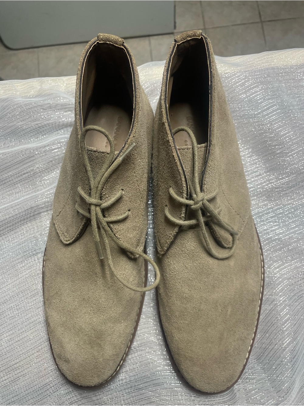 Banana Republic Men's Suede Chukka Boots in Taupe